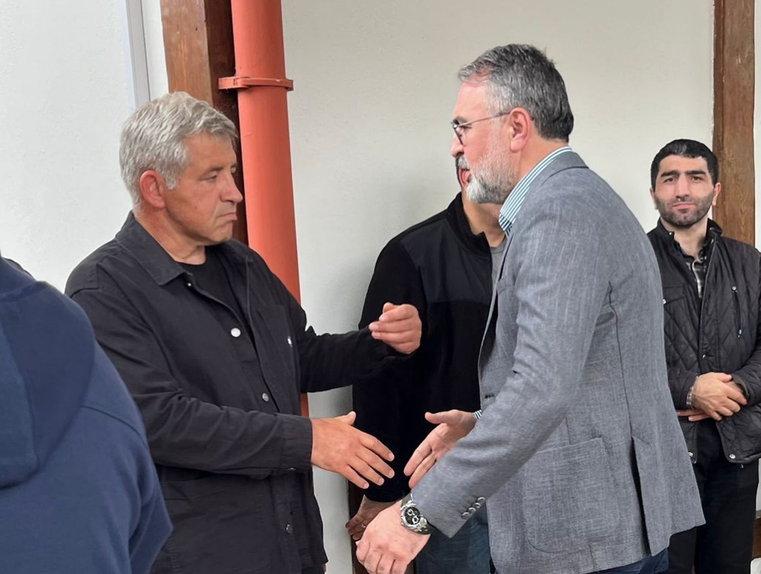  “Göbek Mustafa” olarak tanınan Mustafa Aydın Abimizi son yolculuğuna uğurladık.