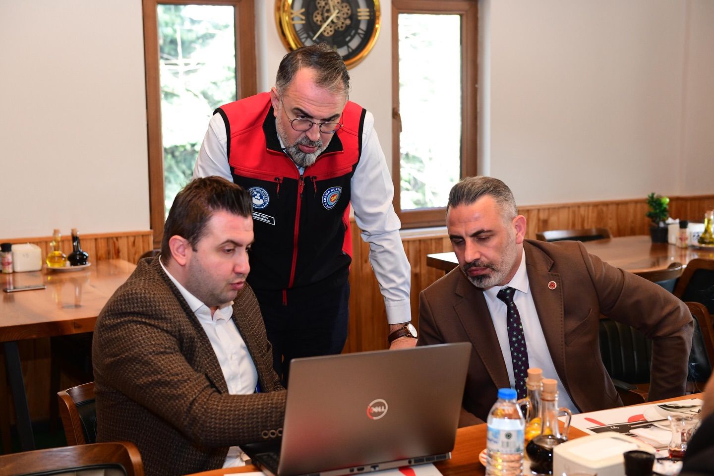 Kestel’imizin ihtiyaçlarını sahada ele alıyor, çözümlerimizi birlikte şekillendiriyoruz.